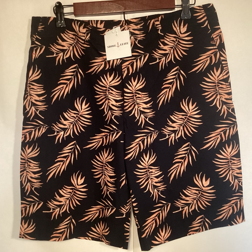 NWT Shore Leave Oahu Flora Casual shorts mens size 32